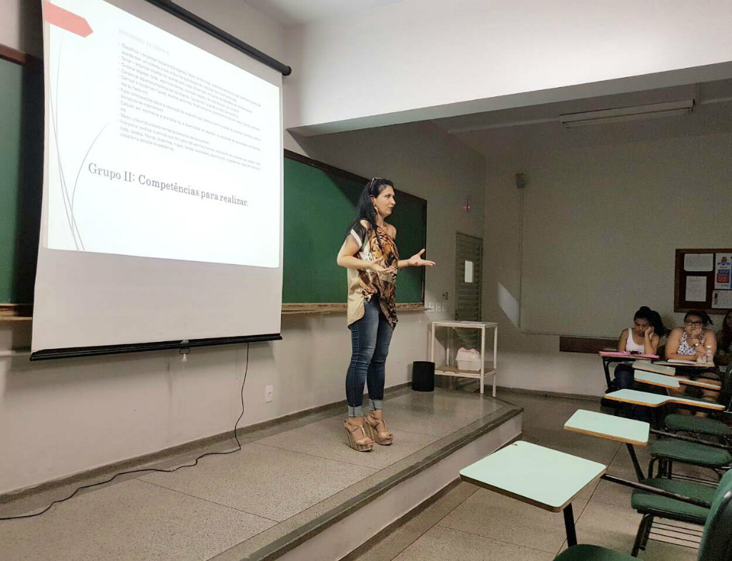 Representante De Diretoria De Ensino Fala Sobre Ser Professor Para Os