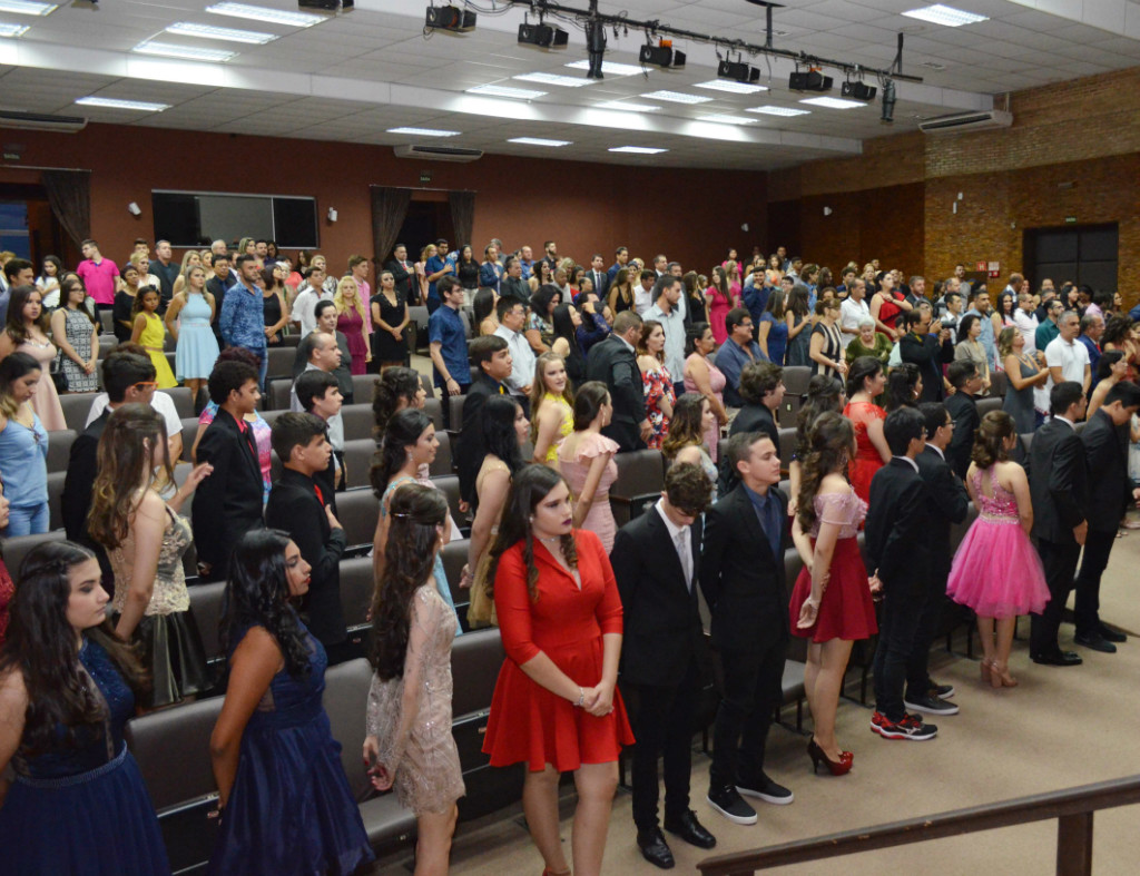 Colégio Unifev promove formatura dos alunos do 9º ano do Ensino