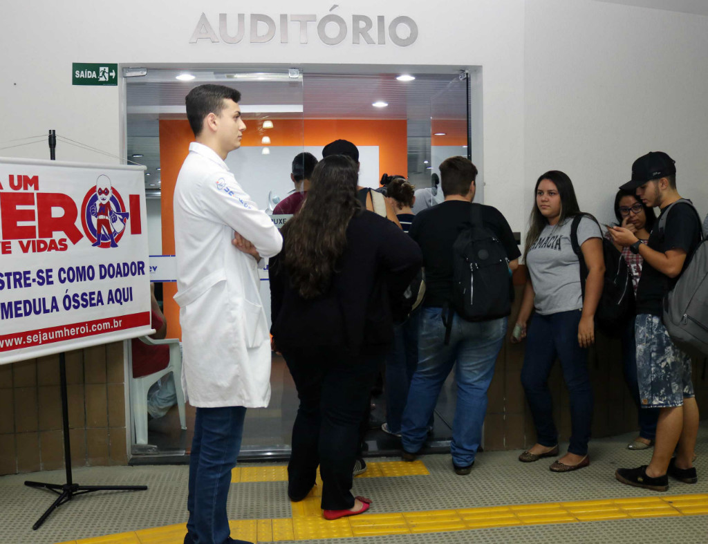 Campanha em prol da doação de medula óssea movimenta o Campus Centro