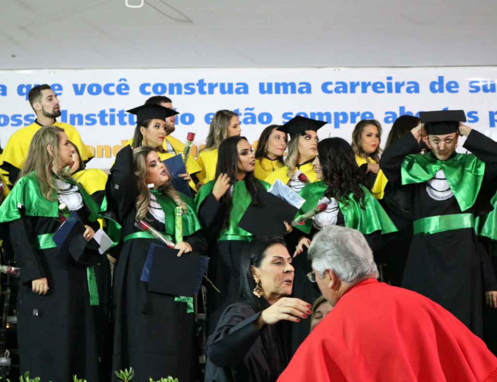 UNIFEV promove a Colação de Grau dos cursos de Enfermagem e Farmácia