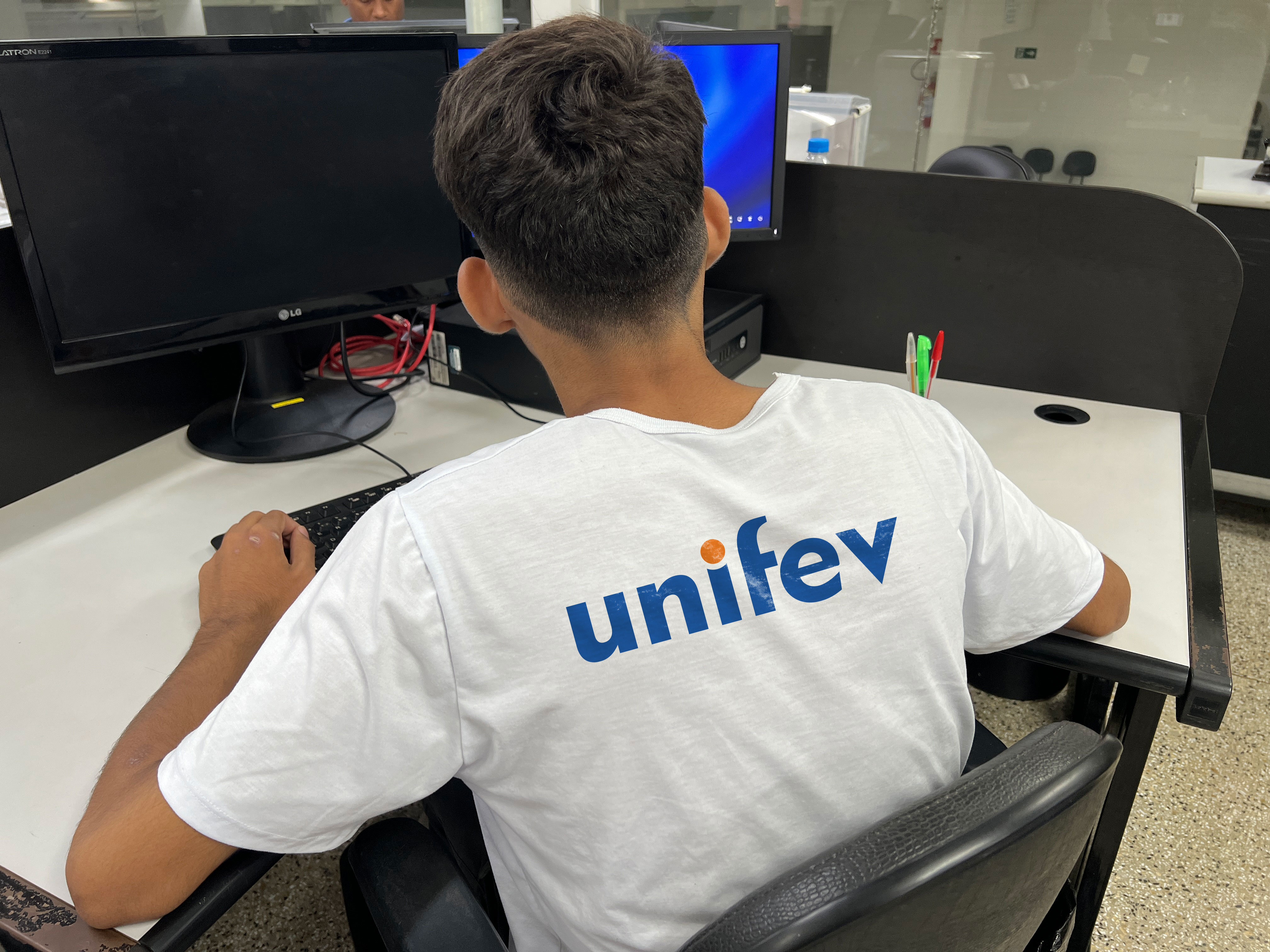 Programas - UNIFEV